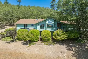 4810 Williams Hwy, Grants Pass, OR 97527 - Photo 2