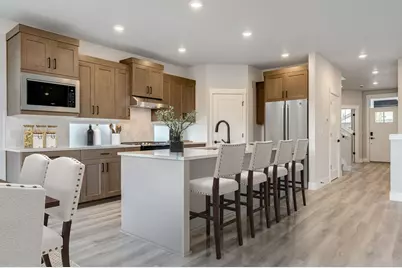 60858 SE Barstow Place, Bend, OR 97702 - Photo 4