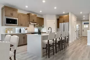 60858 SE Barstow Pl, Bend, OR 97702 - Photo 4