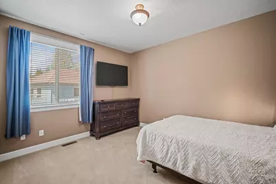 17045 Shawnee Circle, Bend, OR 97707 - Photo 36