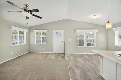 3555 S Pacific Highway #SPC 35, Medford, OR 97501 - Photo 6