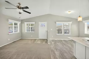 3555 S Pacific Hwy, Medford, OR 97501 - Photo 6