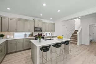 20891 SE Delta Dr, Bend, OR 97702 - Photo 4