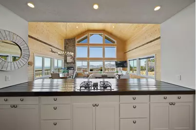 14000 NW Grizzly Mountain, Prineville, OR 97754 - Photo 16