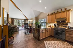 5030 Swallow Ct, Klamath Falls, OR 97601 - Photo 10