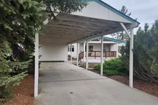 1001 SE 15th St, Bend, OR 97702 - Photo 2