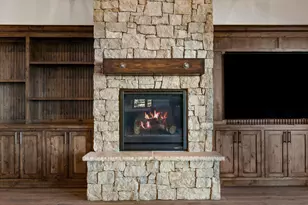 15673 SW Mecate Ln, Powell Butte, OR 97753 - Photo 6