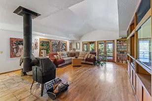 1247 Panther Gulch Rd, Williams, OR 97544 - Photo 6