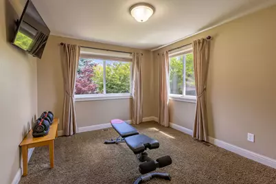 818 Loma Linda Drive, Klamath Falls, OR 97601 - Photo 26