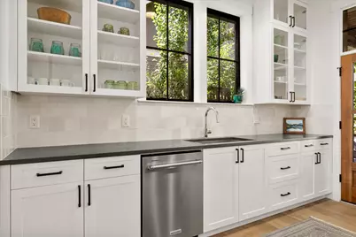 1181 NW Singleton Place, Bend, OR 97703 - Photo 24