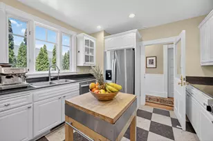 496 Beach St, Ashland, OR 97520 - Photo 10