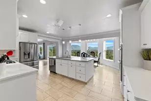 1893 NW Sunview Pl, Grants Pass, OR 97526 - Photo 22