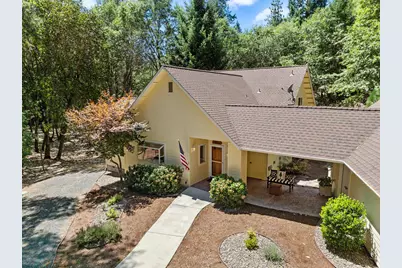 780 Pinecrest Drive, Grants Pass, OR 97526 - Photo 30