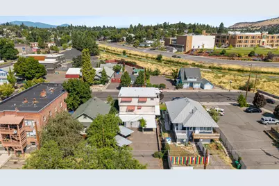 1146 Pine Street, Klamath Falls, OR 97601 - Photo 16