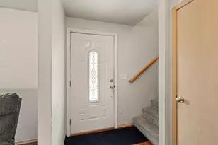 400 W 5th St, Phoenix, OR 97535 - Photo 30