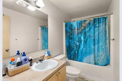 400 W 5th Street, Phoenix, OR 97535 - Photo 22