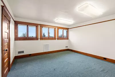 858 NE A Street, Grants Pass, OR 97526 - Photo 14