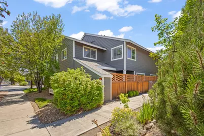 111 NW Hawthorne Avenue #APT 1, Bend, OR 97703 - Photo 1