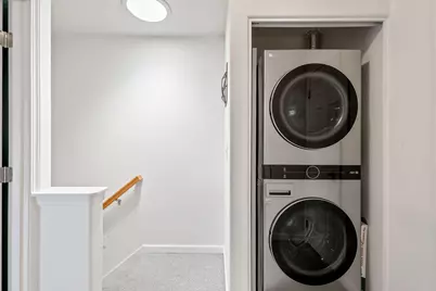 111 NW Hawthorne Avenue #APT 1, Bend, OR 97703 - Photo 26