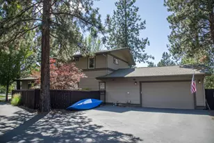 2580 NW Shields Dr, Bend, OR 97703 - Photo 32