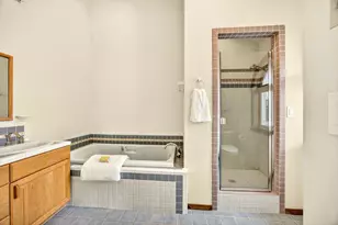 185 Almond St, Ashland, OR 97520 - Photo 28