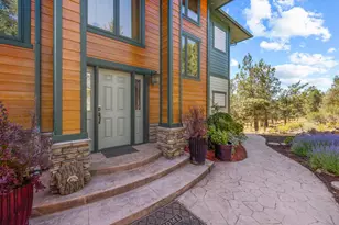 4728 Cooper's Hawk Rd, Klamath Falls, OR 97601 - Photo 2