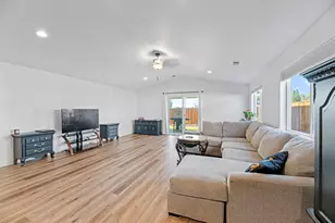 700 Nottingham Terrace, Eagle Point, OR 97524 - Photo 10