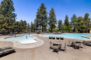 20864 SE Sunniberg Ln, Bend, OR 97702 - Photo 38