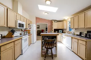 15957 Sparks Dr, La Pine, OR 97739 - Photo 8