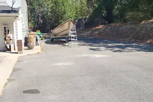 484 Shadow Hills Dr, Grants Pass, OR 97526 - Photo 32