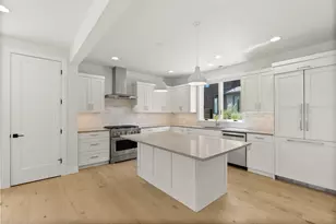 61309 Howe Wy, Bend, OR 97702 - Photo 16