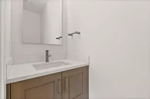 61309 Howe Wy, Bend, OR 97702 - Photo 20