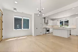 61309 Howe Wy, Bend, OR 97702 - Photo 12