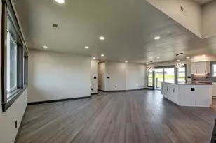 2477 Coker Butte Rd, Medford, OR 97504 - Photo 6