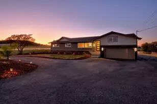 2477 Coker Butte Rd, Medford, OR 97504 - Photo 44