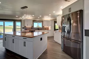 2477 Coker Butte Rd, Medford, OR 97504 - Photo 16