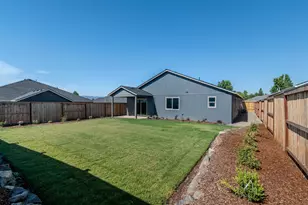 3738 Springbrook Rd, Medford, OR 97504 - Photo 28