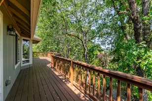 214 SE Sapphire Ct, Grants Pass, OR 97527 - Photo 24