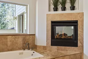 57776 Umpqua Ln, Sunriver, OR 97707 - Photo 38