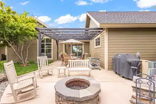 301 SE Larkspur Dr, Madras, OR 97741 - Photo 38