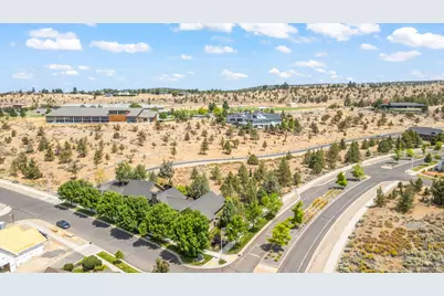 301 SE Larkspur Drive, Madras, OR 97741 - Photo 46