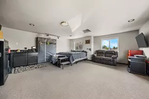 1216 SW 32nd Ct, Redmond, OR 97756 - Photo 26