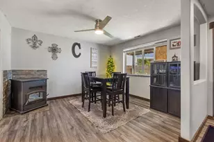 1216 SW 32nd Ct, Redmond, OR 97756 - Photo 4