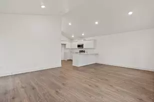 4034 SW Obsidian Pl, Redmond, OR 97756 - Photo 20