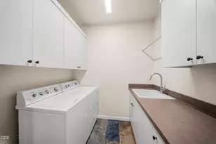 205 Vista Rim Dr, Redmond, OR 97756 - Photo 30