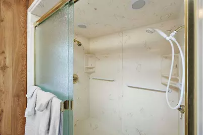 1065 S Shasta Avenue, Eagle Point, OR 97524 - Photo 32