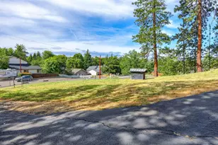 1065 S Shasta Ave, Eagle Point, OR 97524 - Photo 52