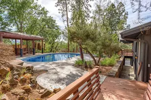 1065 S Shasta Ave, Eagle Point, OR 97524 - Photo 64