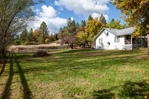 473 Templin Ave, Grants Pass, OR 97526 - Photo 24