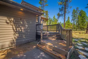 17745 Sarazen Ln, Sunriver, OR 97707 - Photo 2